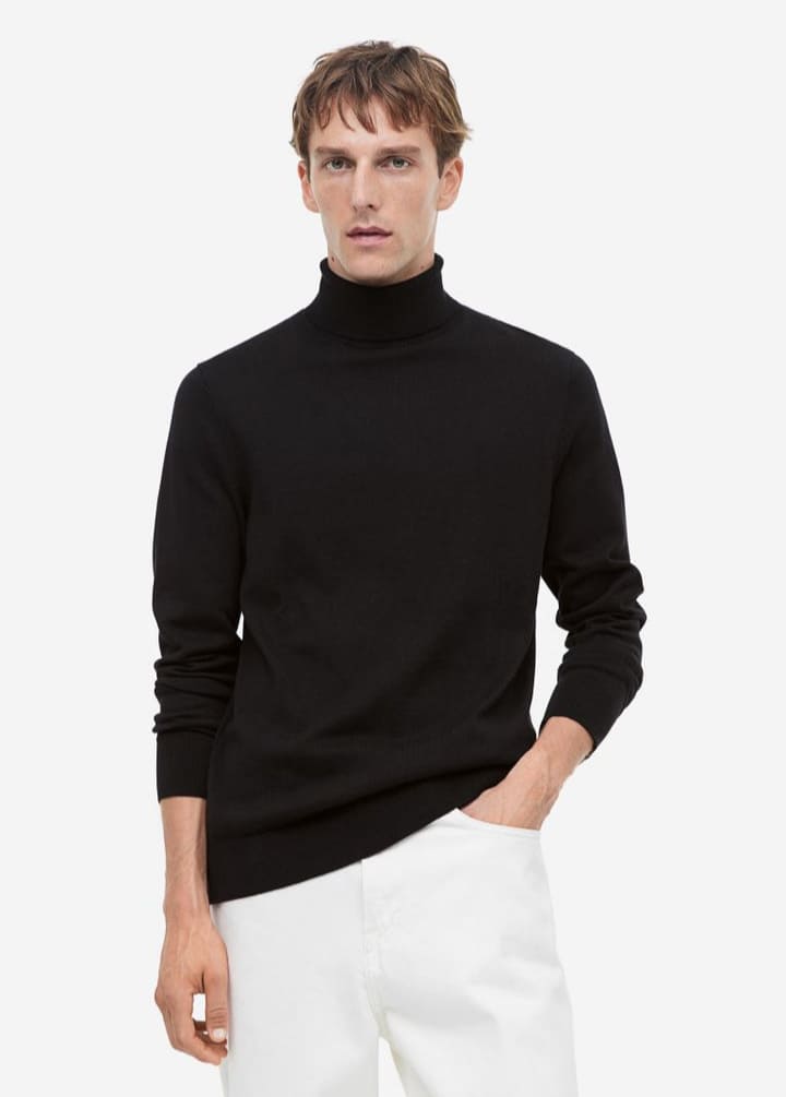 Fine-knit Turtleneck Sweater